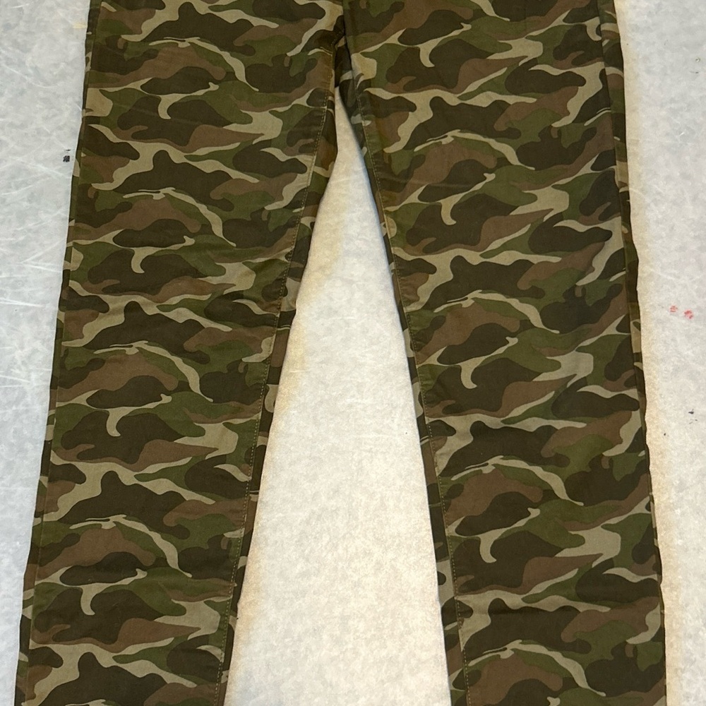 Camouflage Pattern Pants